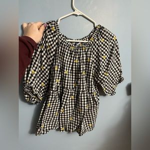 Short sleeve blouse